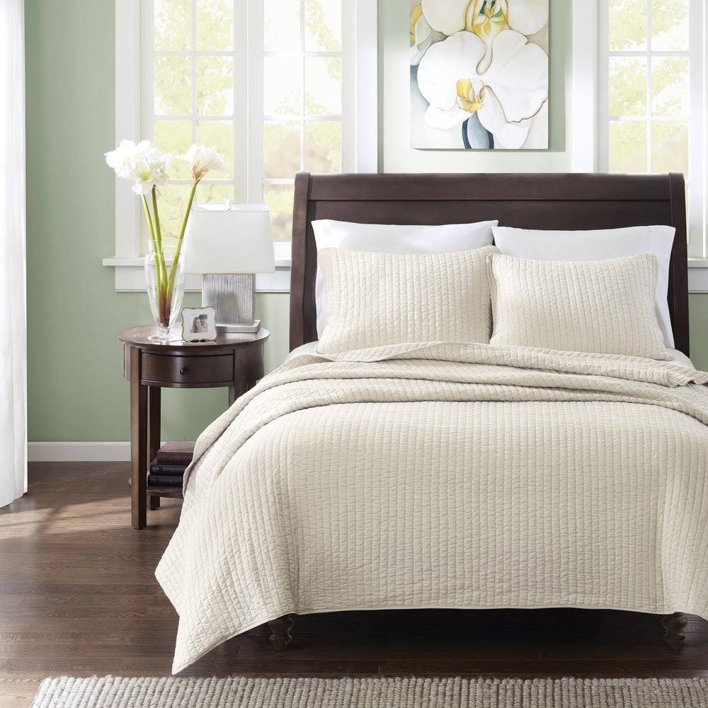 Light Cream 3 Piece King Coverlet Set R805