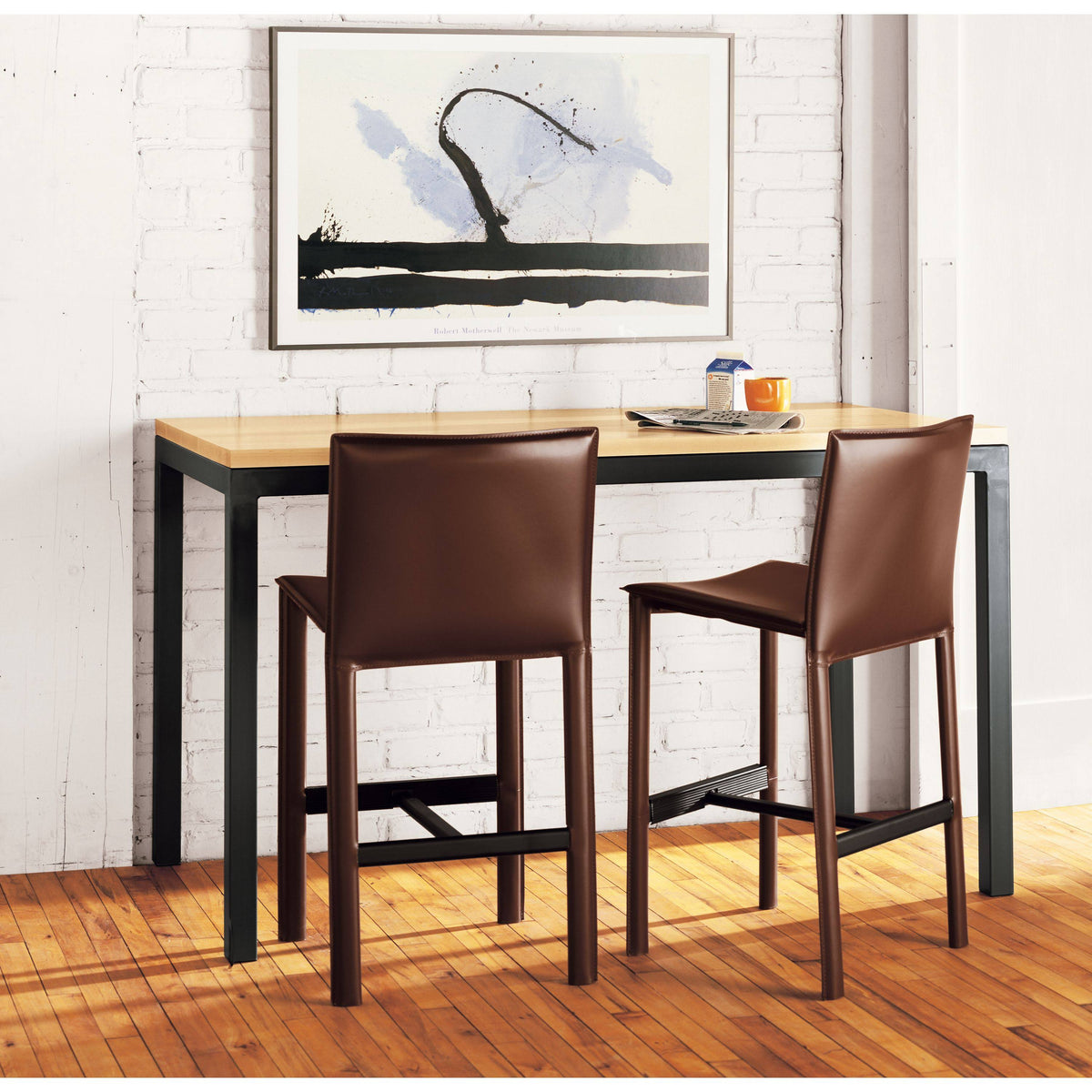 White Venatino Marble Counter Table N13325