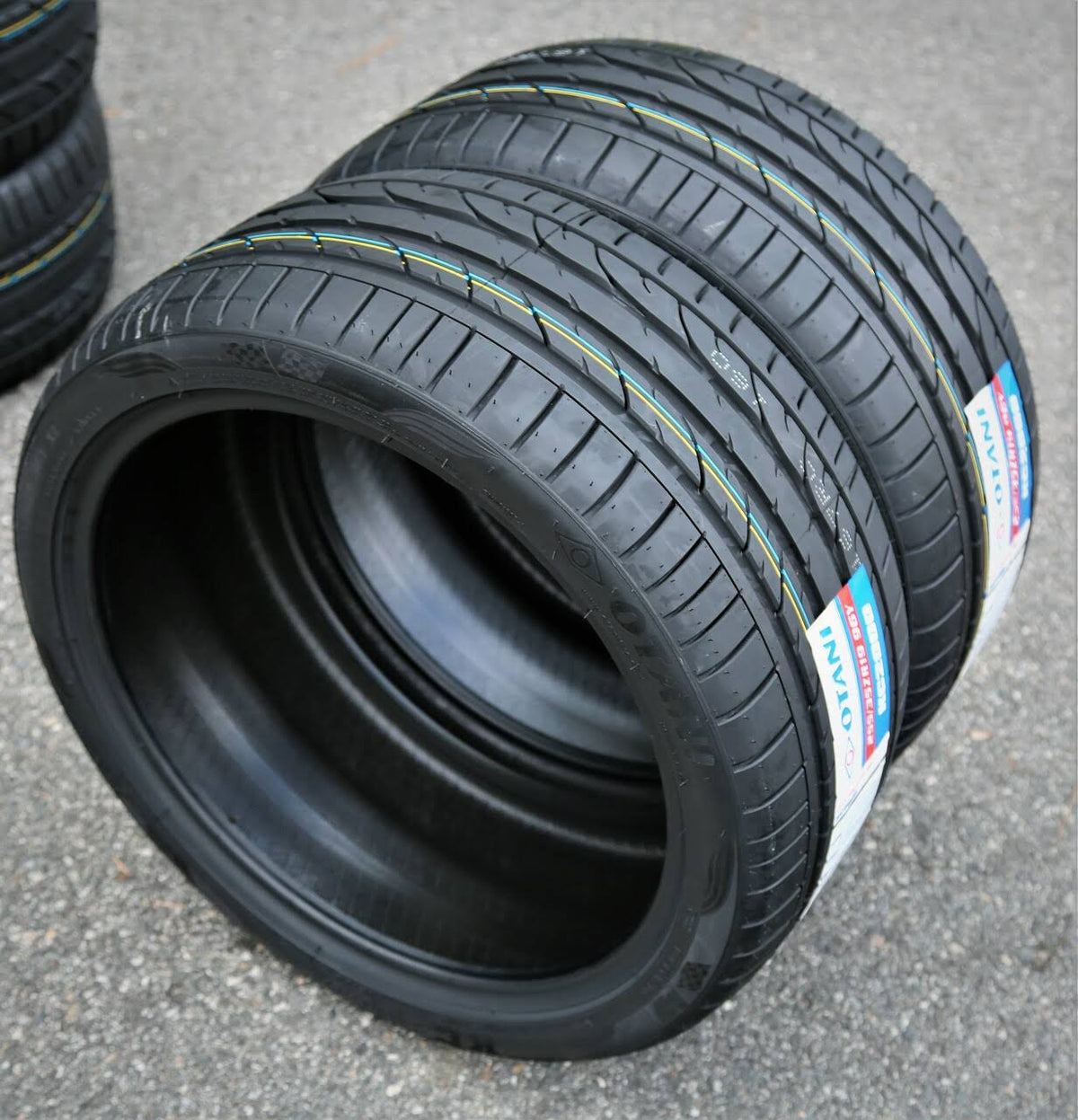 255/35ZR19 96Y XL All Season Performance Tires N25031