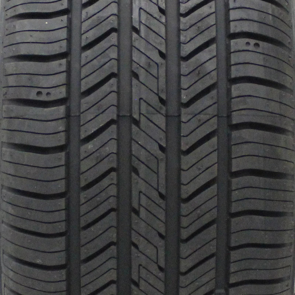 All-Season Tire 235/75R15 105T O23870