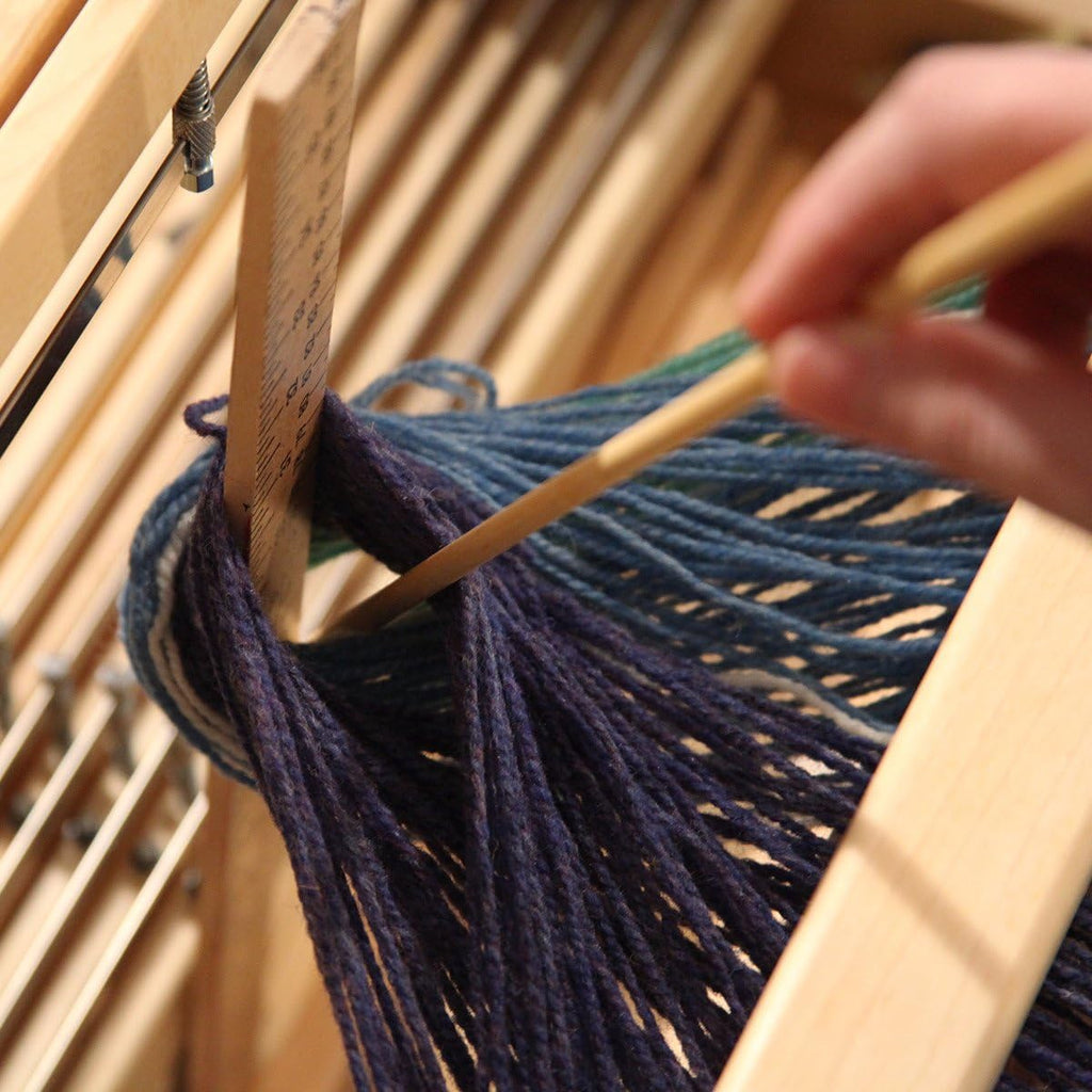 Floor Loom O231
