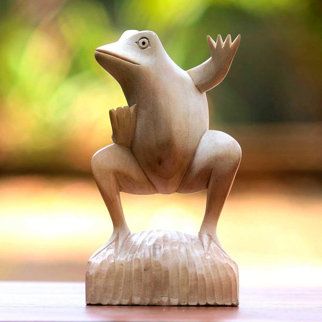 Wood Frog Sculpture W9198
