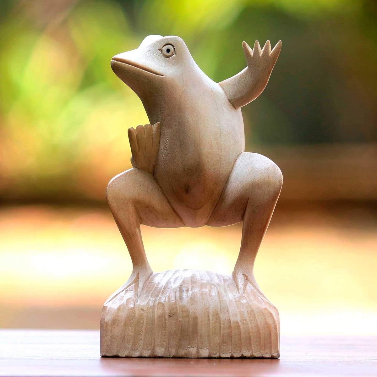 Wood Frog Sculpture W9198
