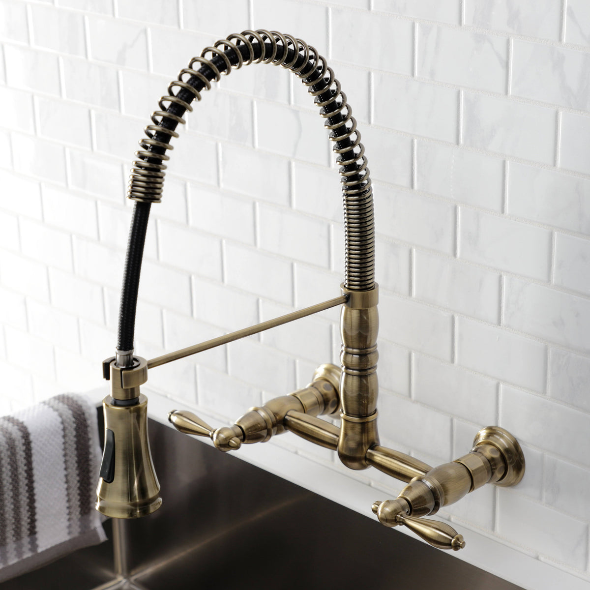 Antique Brass Wall-Mount Pull-Down Sprayer Kitchen Faucet U574984