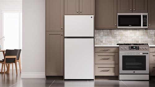 30 in. 18.2 cu. ft. Refrigerator/Freezer L32012